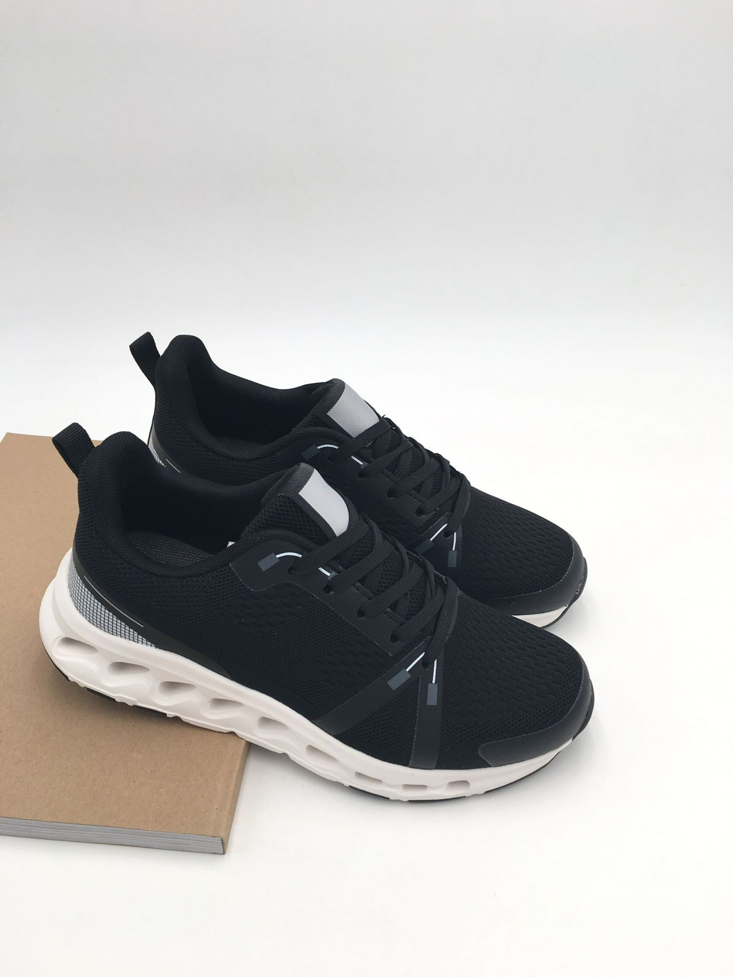 Cloudy Black Sneaker