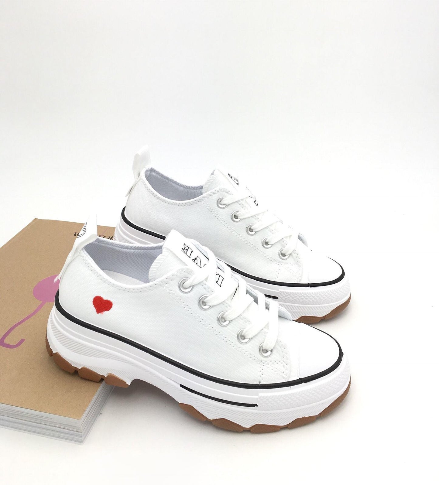 Gretha White Sneaker