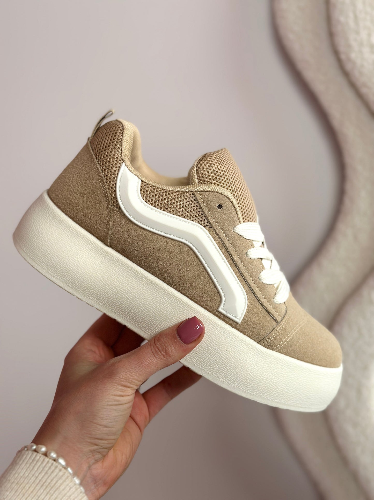 Vada Khaki Sneaker