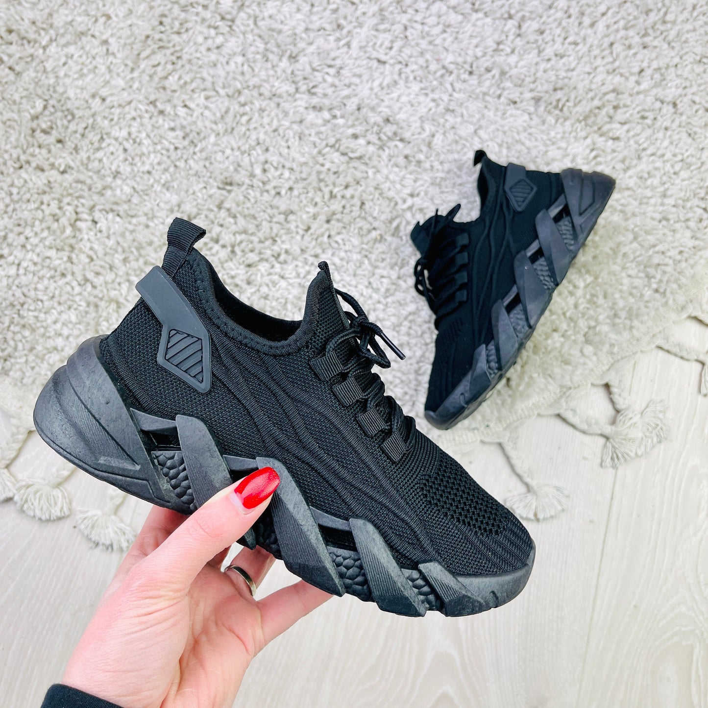 1862 Black Sneaker