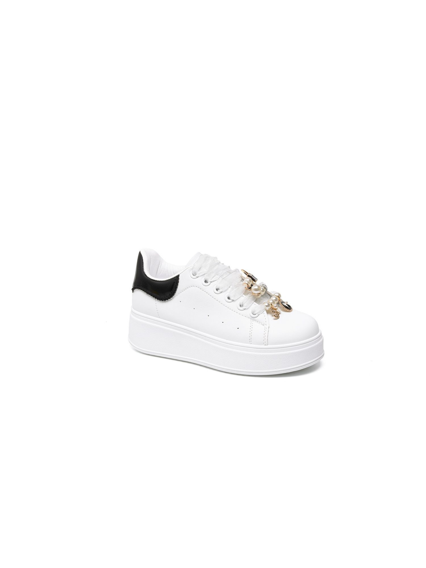 Bisou White Sneaker