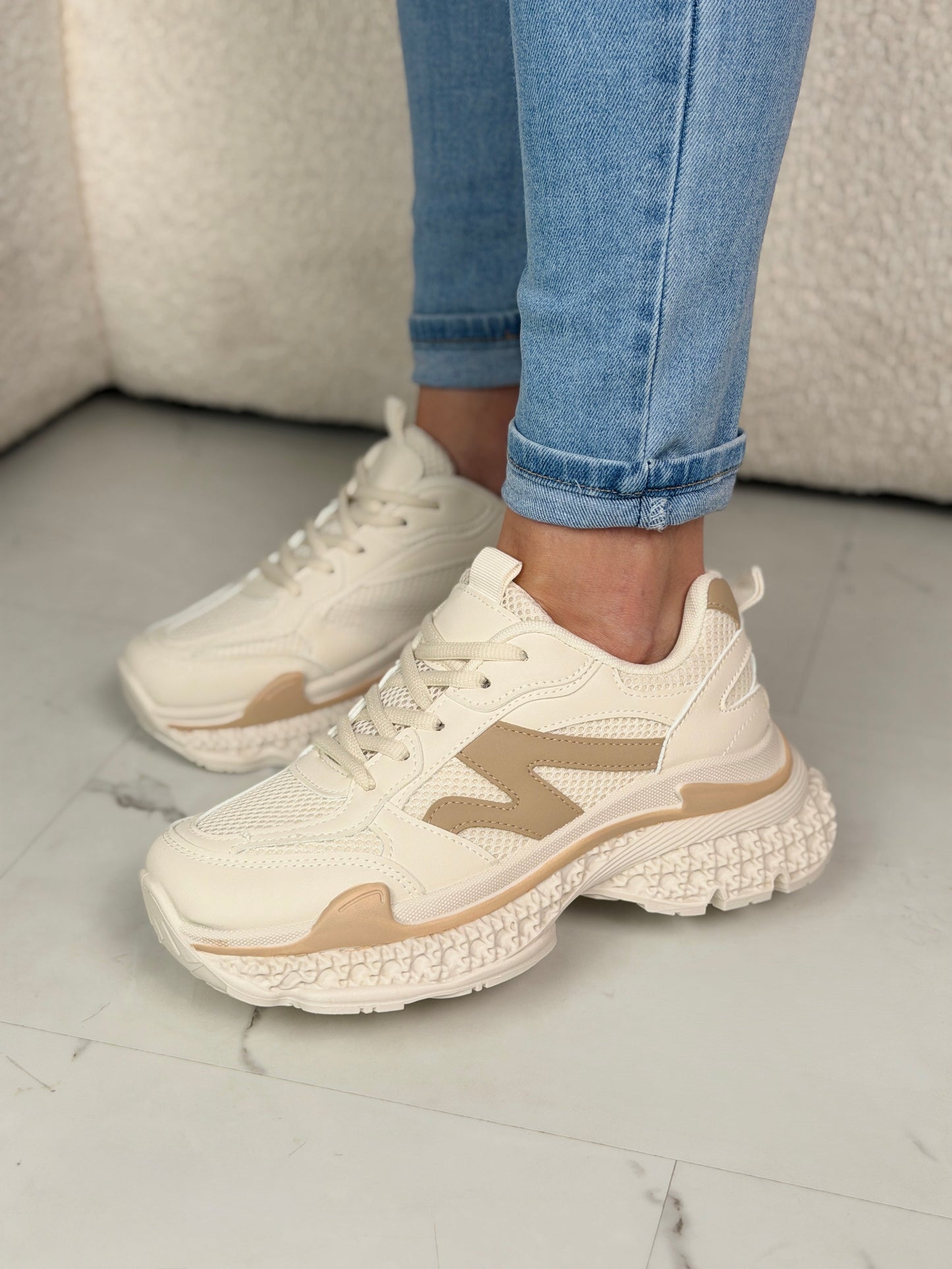 Cloud Chunky Beige Sneaker