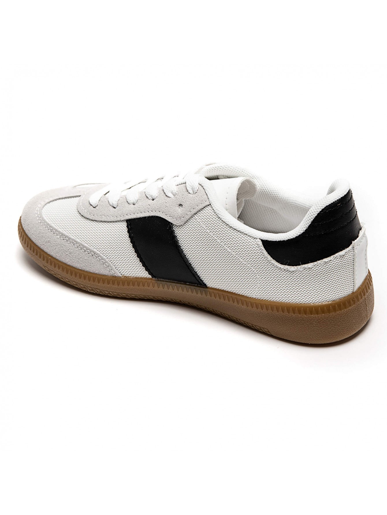8965 White Sneaker