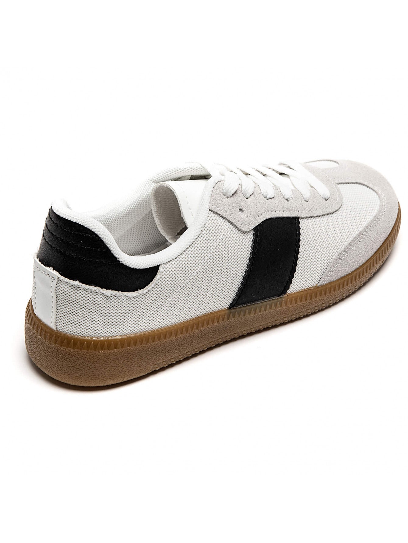 8965 White Sneaker