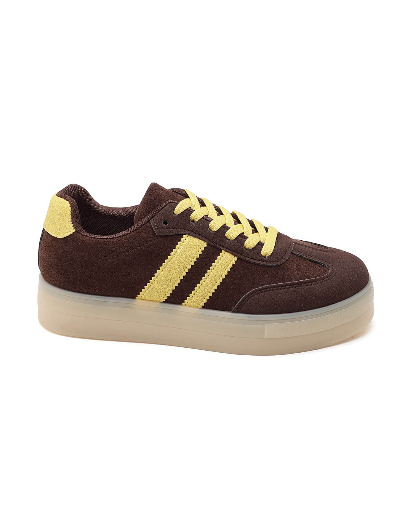 Dyonne Brown Sneaker
