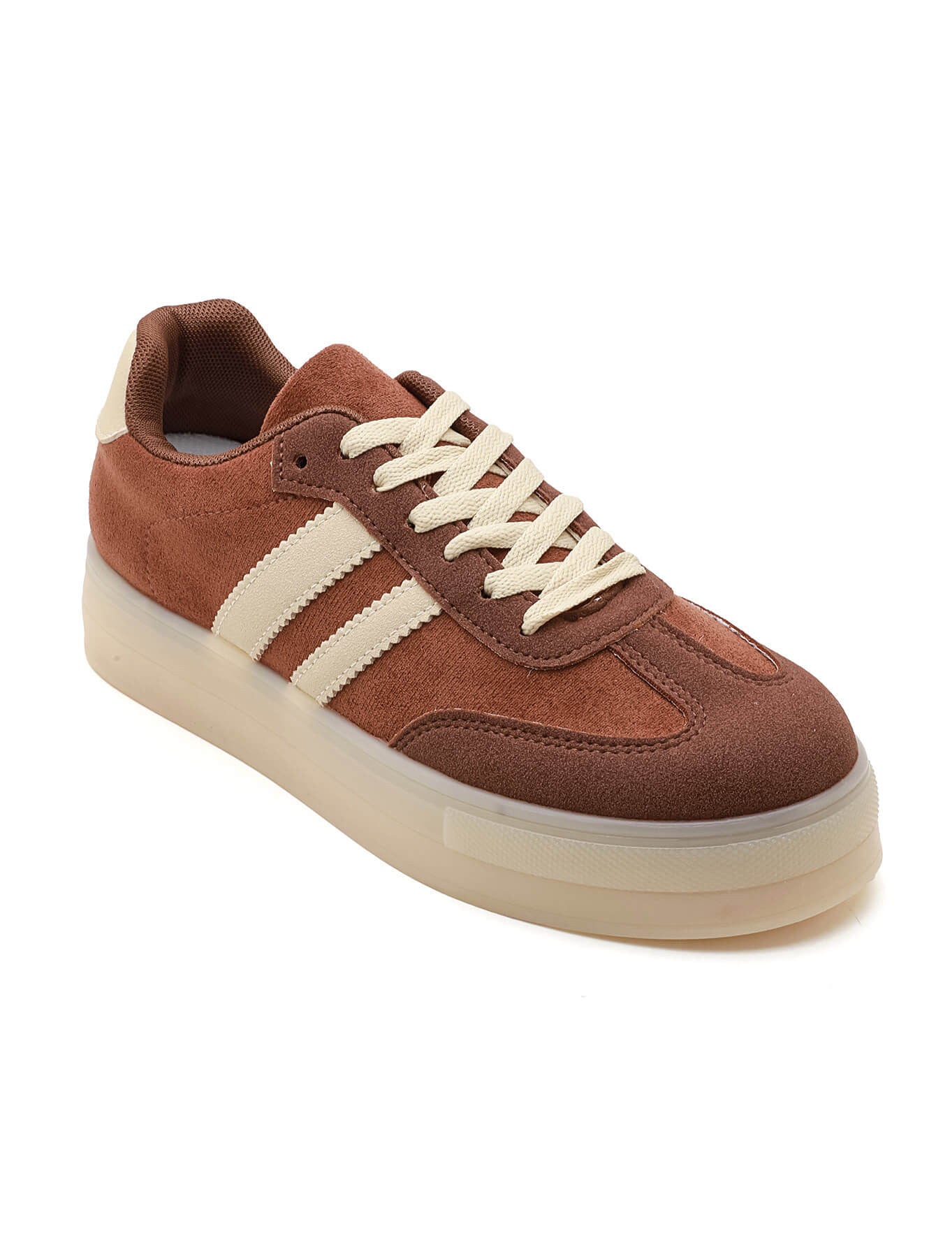 Dyonne Coffee Sneaker