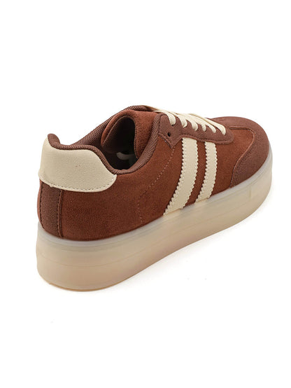 Dyonne Coffee Sneaker
