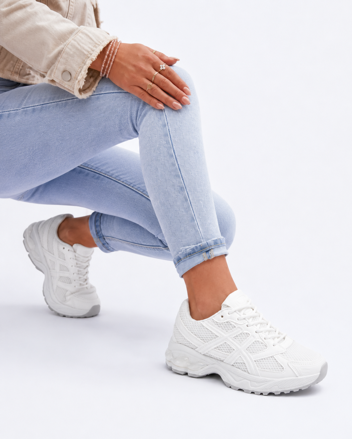 Alix White Sneaker