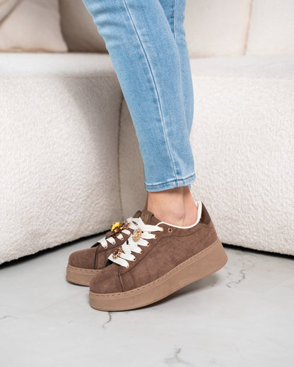 Salyna Brown Sneaker