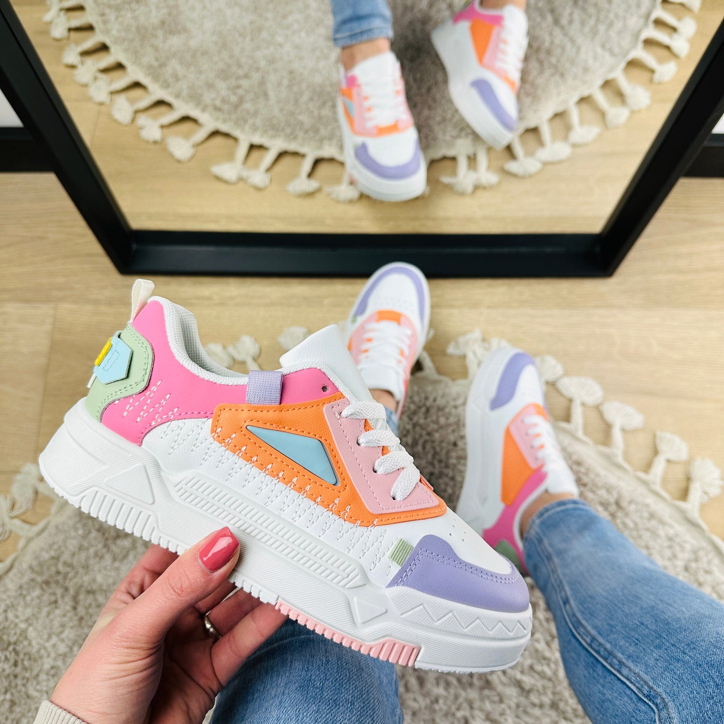 7593 Multi Sneaker