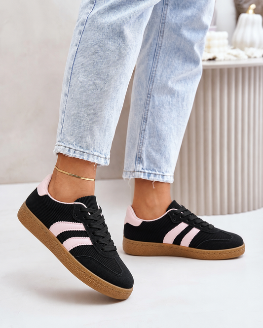 Daisy Black Sneaker