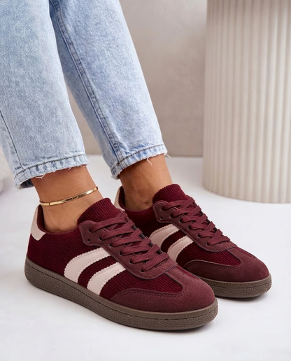 Daisy Bordeaux Sneaker