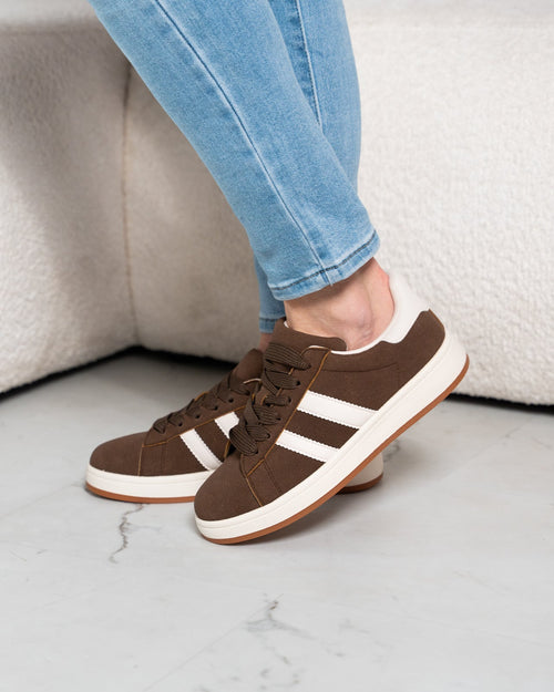 Mandy Brown Sneaker