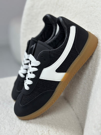 Lisa Black Sneaker