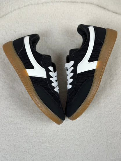 Lisa Black Sneaker