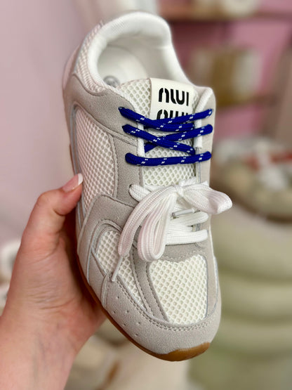 Evie Grey Sneaker