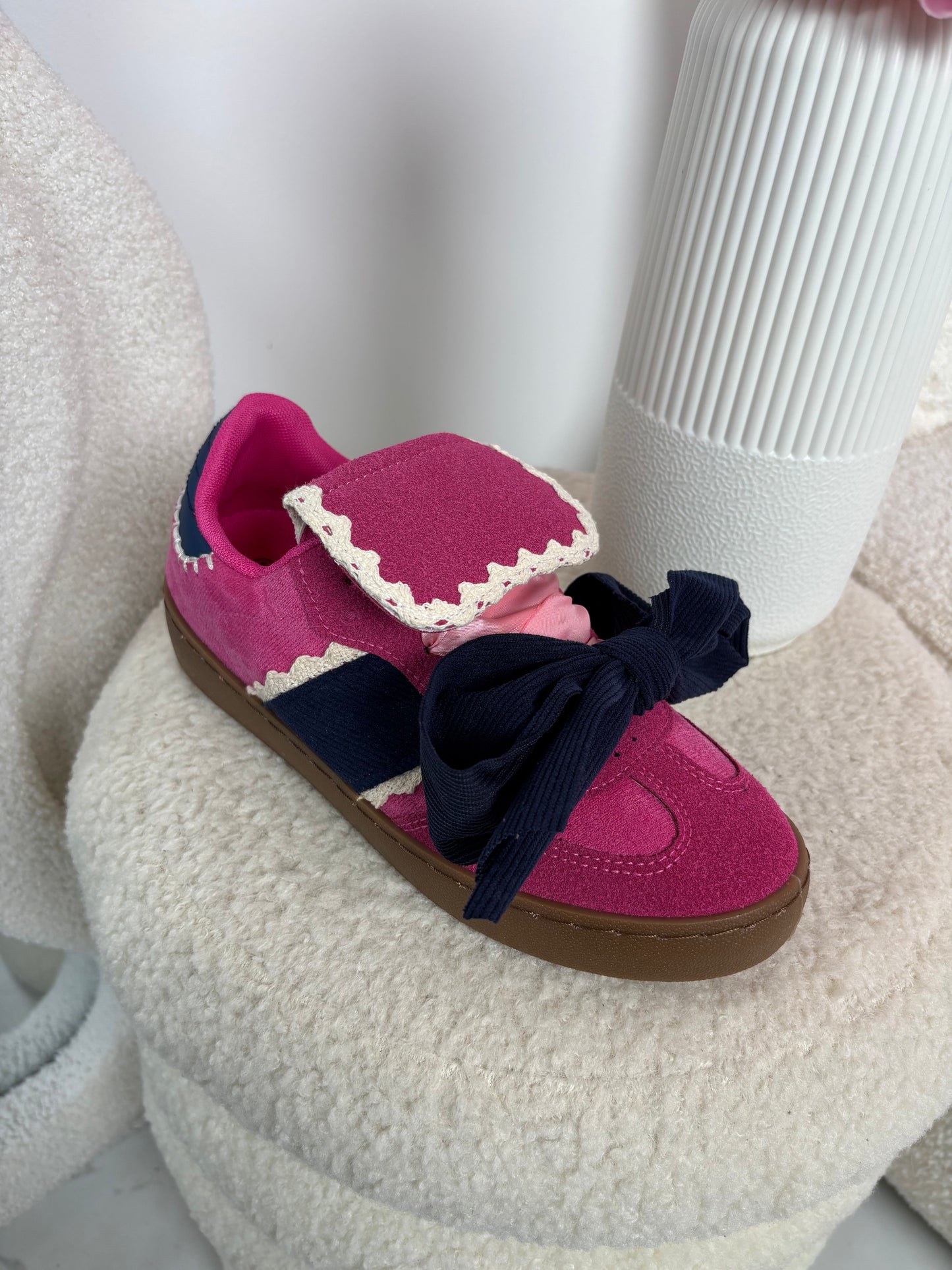 Cinta Fuchsia Sneaker