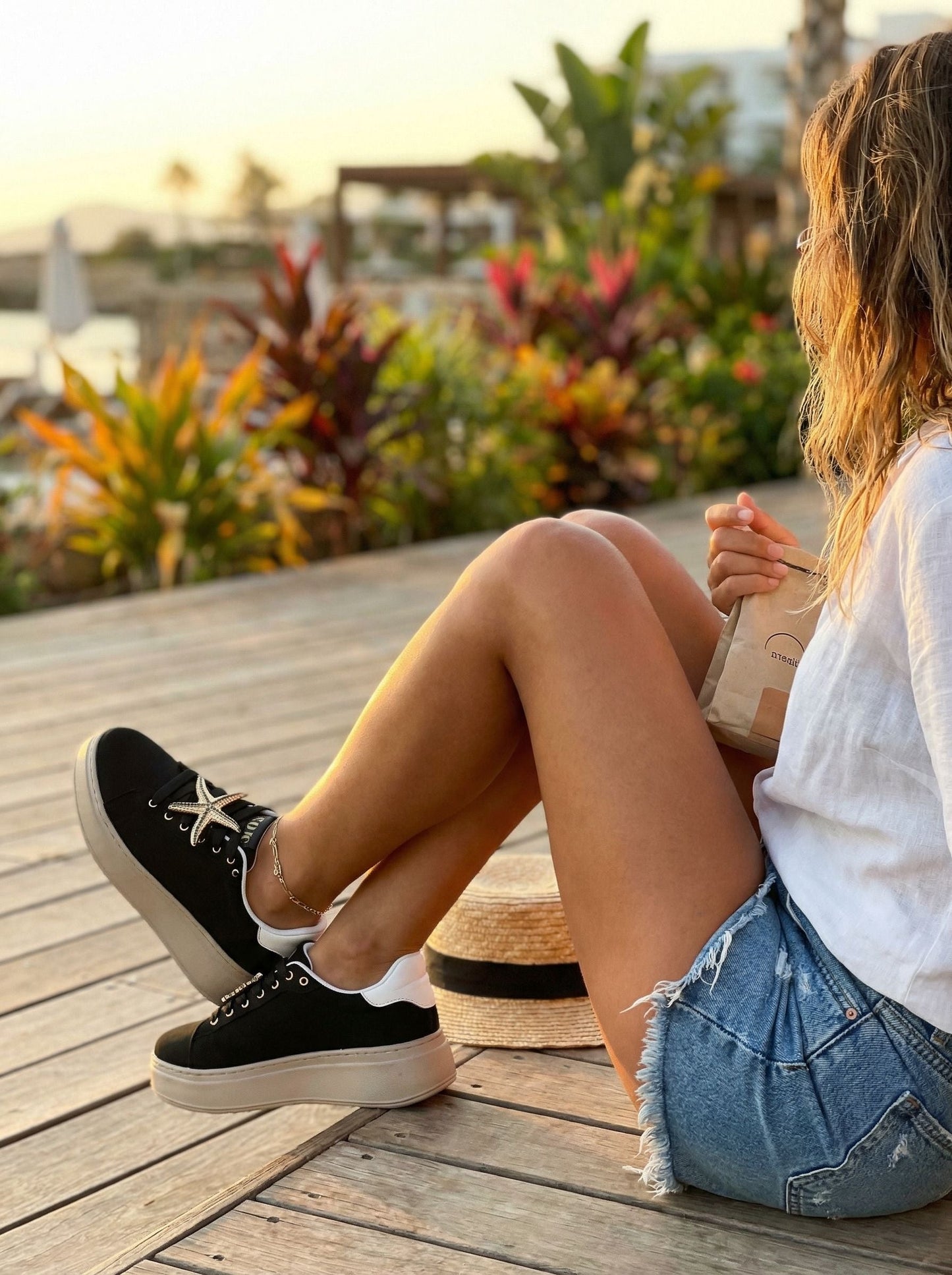 Seastar Black Sneaker