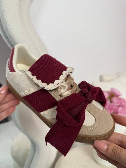 Cinta Burgundy Sneaker