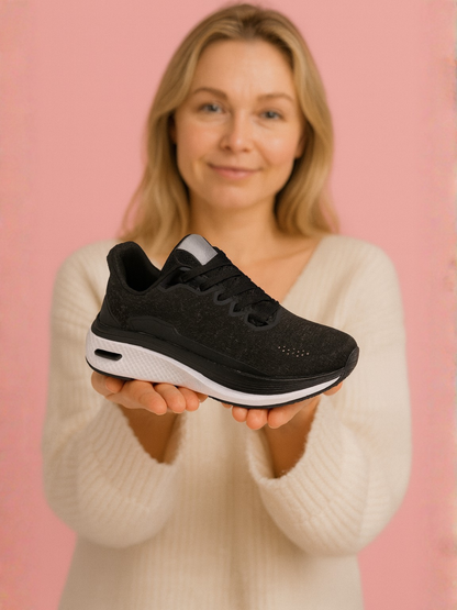Running Black Sneaker