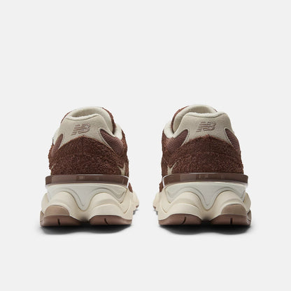 NB 9060 Rich Oak Timberwolf